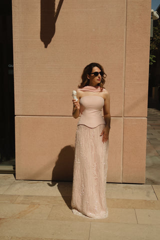 Yağmur Akşahin / Rose